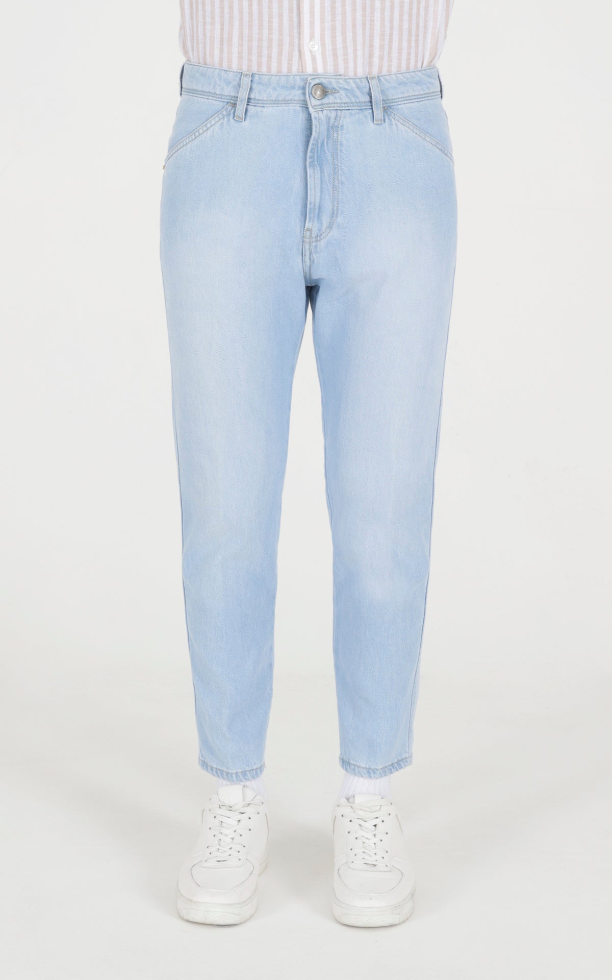 Outfit Italy Jeans lavaggio chiaro